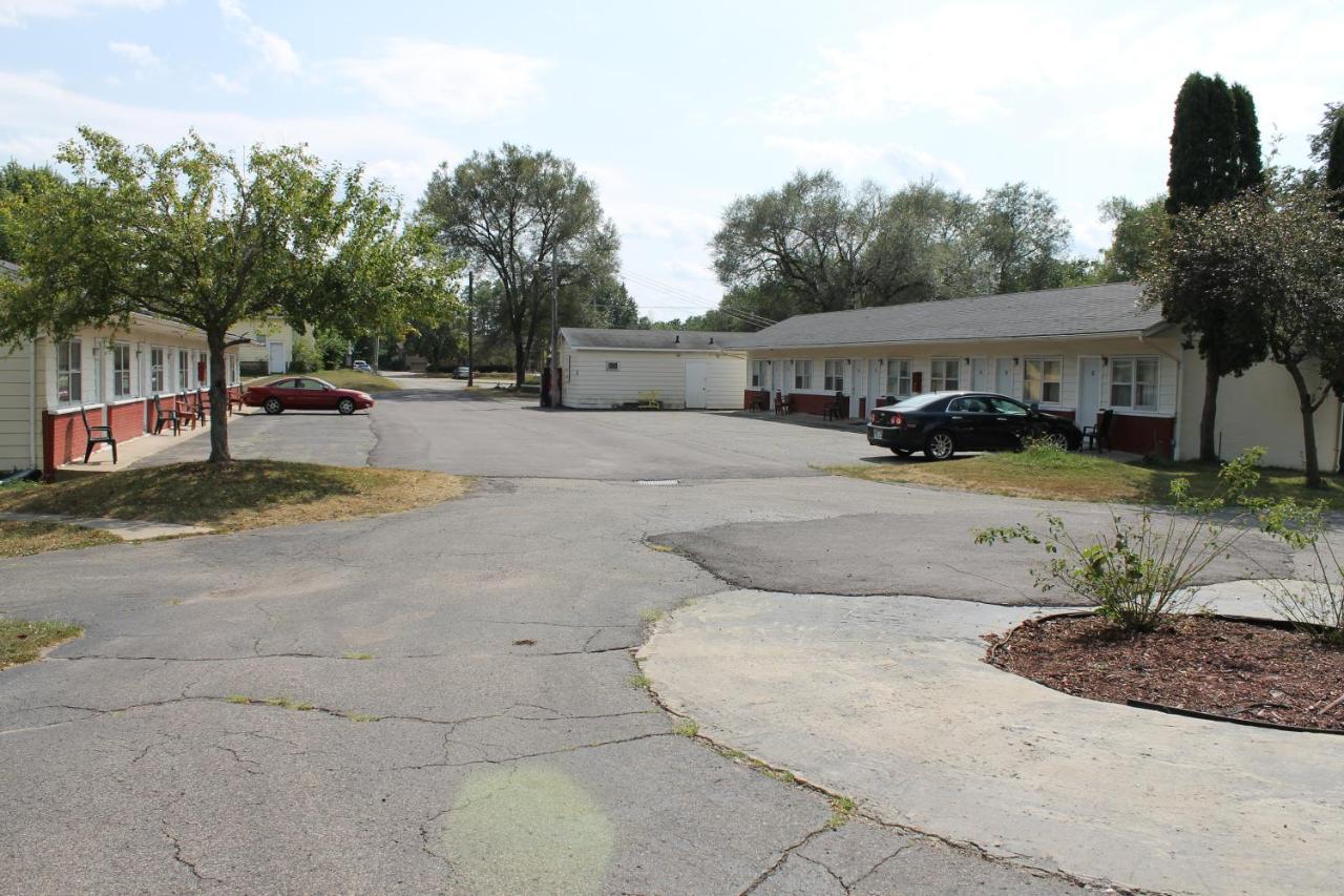 Motel Reedsburg Kültér fotó