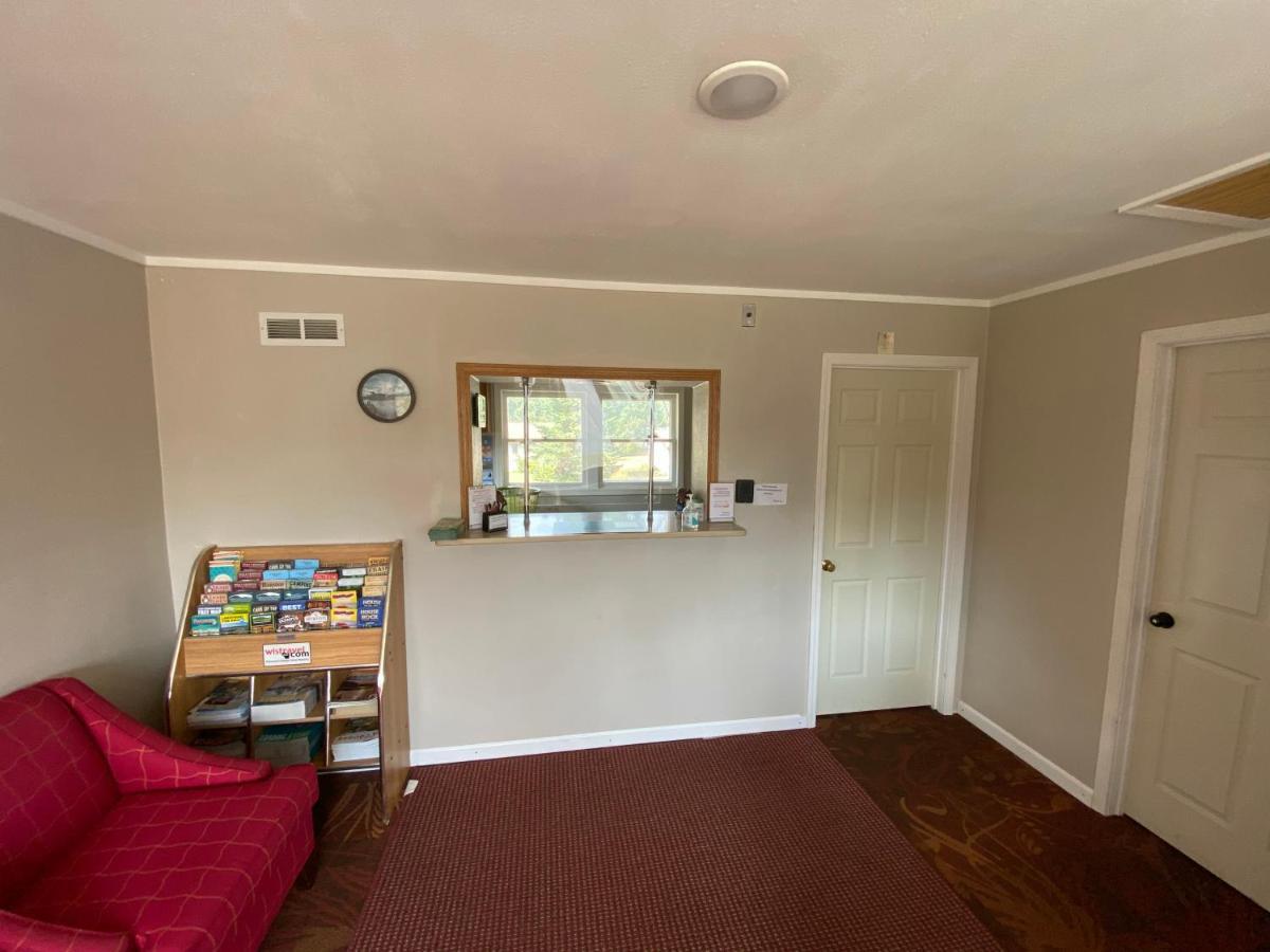 Motel Reedsburg Kültér fotó