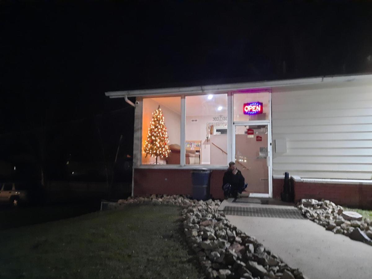 Motel Reedsburg Kültér fotó