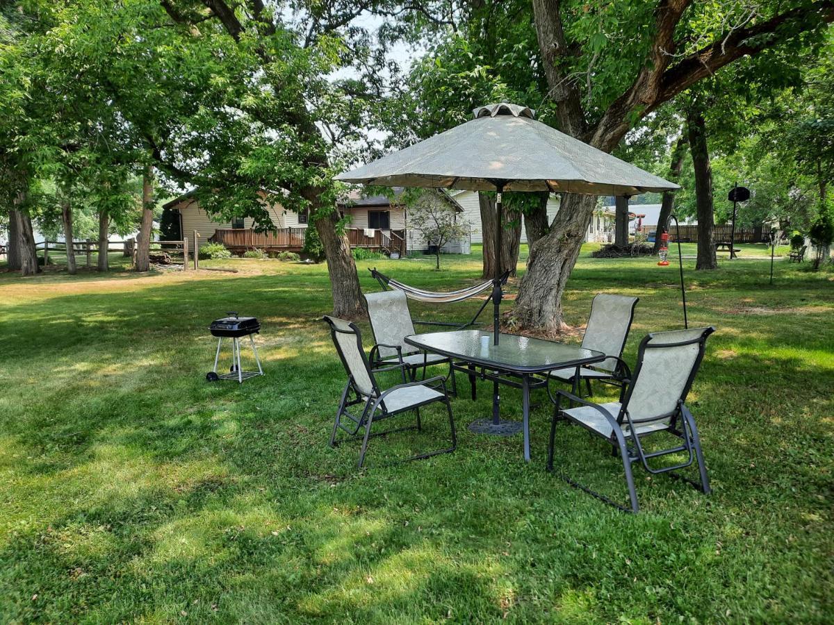 Motel Reedsburg Kültér fotó